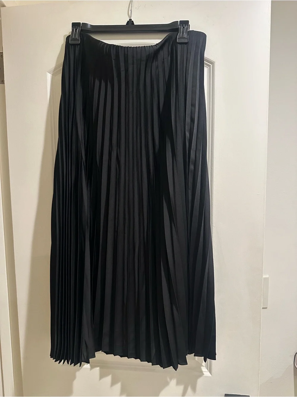 J Crew Gwyneth Black Pleated Midi Skirt